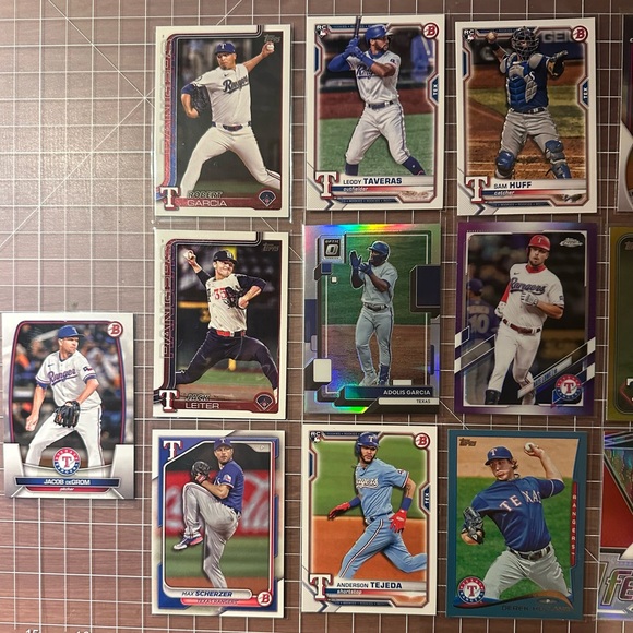 Texas Rangers Baseball Card Collection 🔥 - Picture 2 of 3